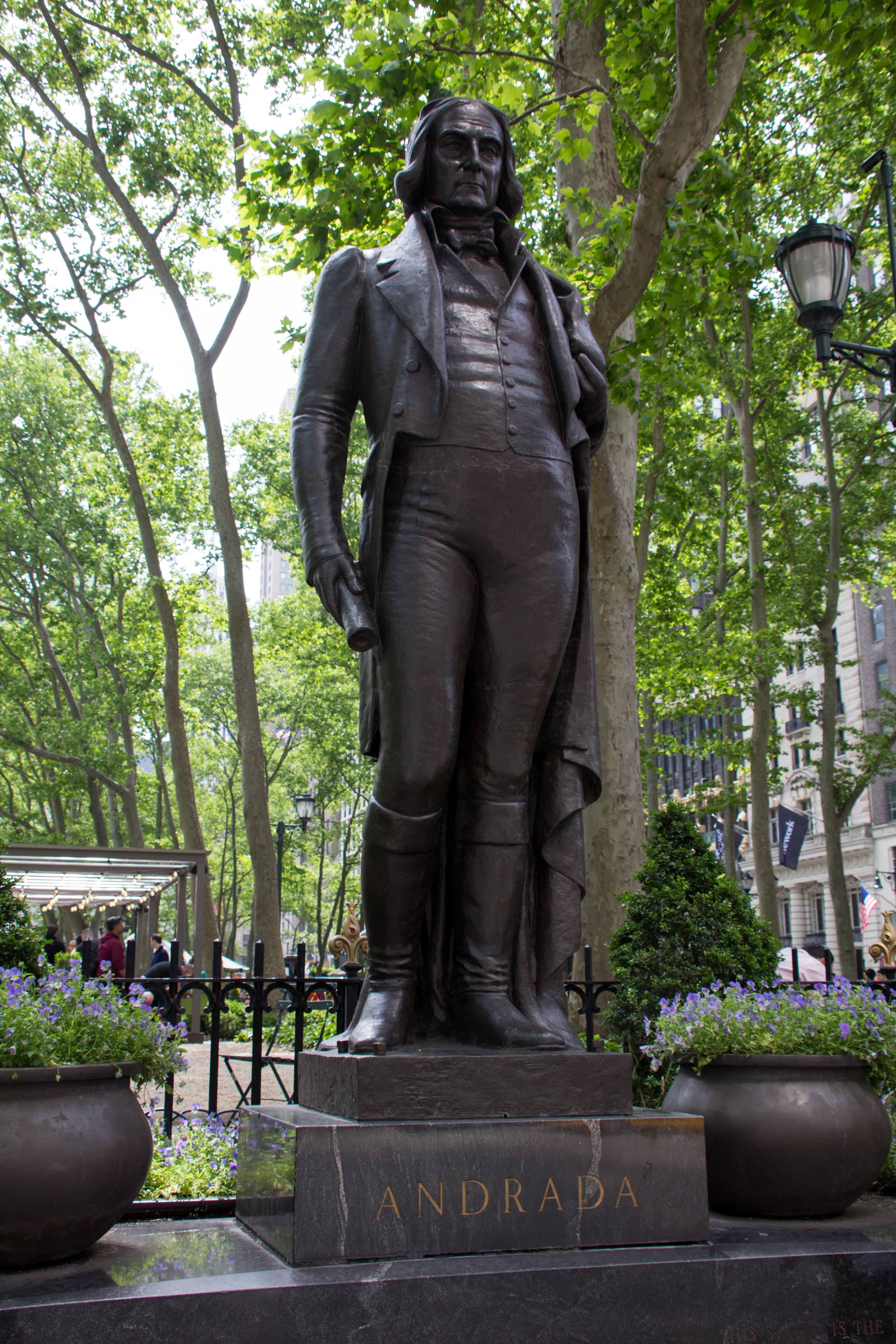 Estátua de José Bonifácio em Nova York